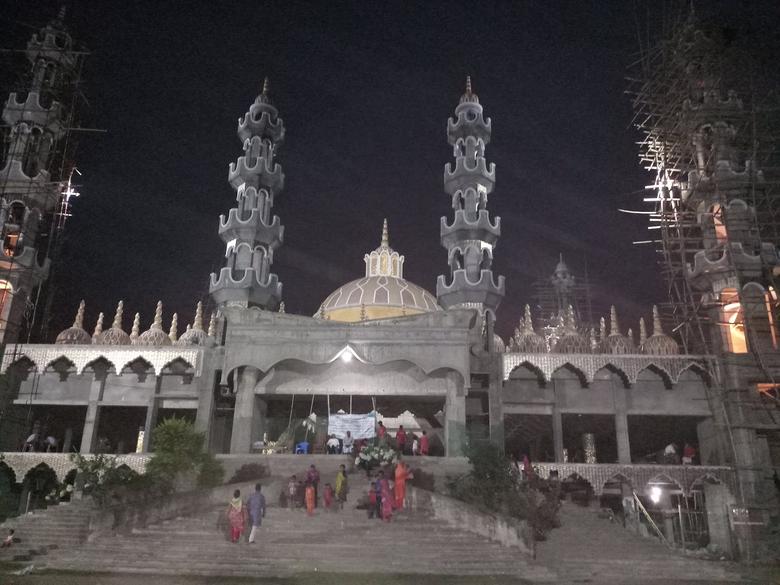 201 Gombuj Masjid Bangladesh