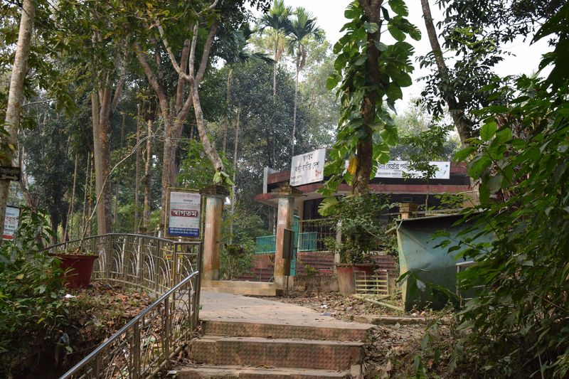 Welcome to the land of the fountain queen