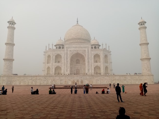 The Taj mahal Travel