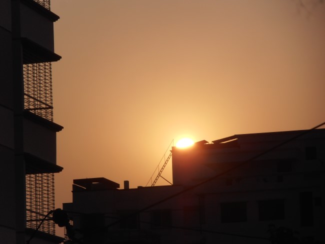 Gorgeous sunset today | Amazing 7 pictures from a building 4 Amazing sunset picture from building