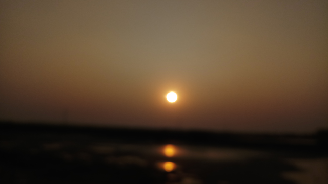 Beautiful focused sun before the evening