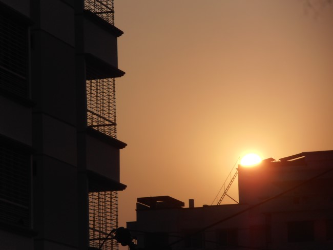 Gorgeous sunset today | Amazing 7 pictures from a building 3 Sunset picture