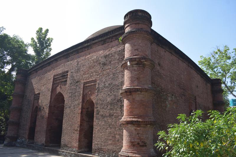 One Dome Singair Mosque